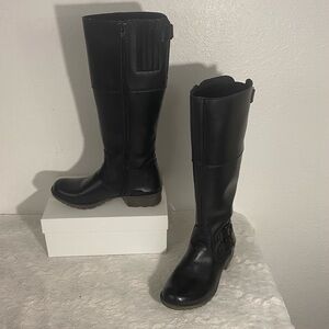 Clarks Riddle Phrase Black Synthetic Knee High Boots Women’s Size 7M Vegan